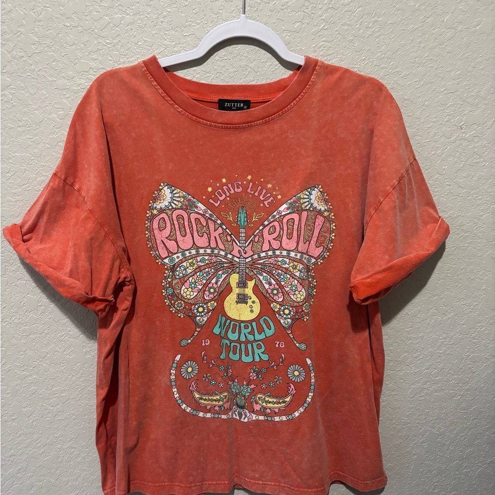 Zutter Women's Orange Graphic Tee - Short Sleeve